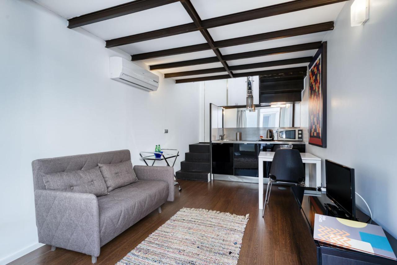 Fine Arts Studios By Olala Homes Porto Bagian luar foto